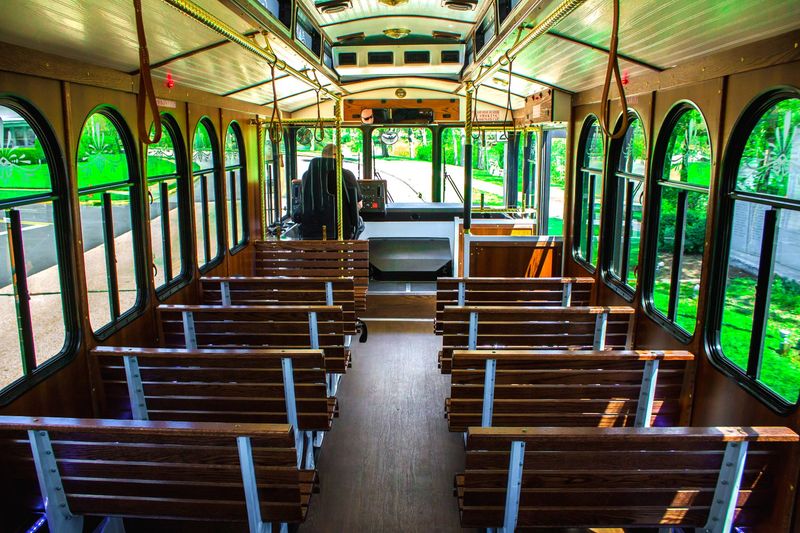 28 PAX WEDDING TROLLEY - Trolley