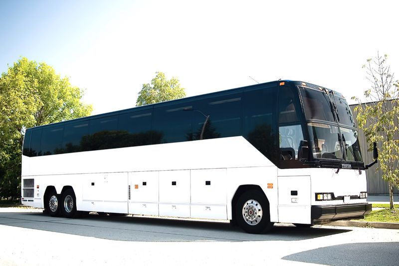 55 Passenger Prevost Lounge Party Bus - Party Bus