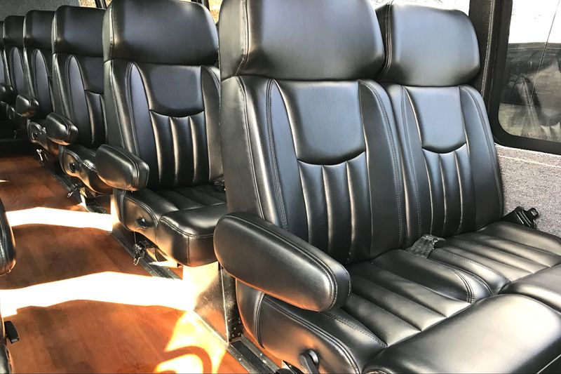 23 PASSENGER MINI COACH - Motor Coach