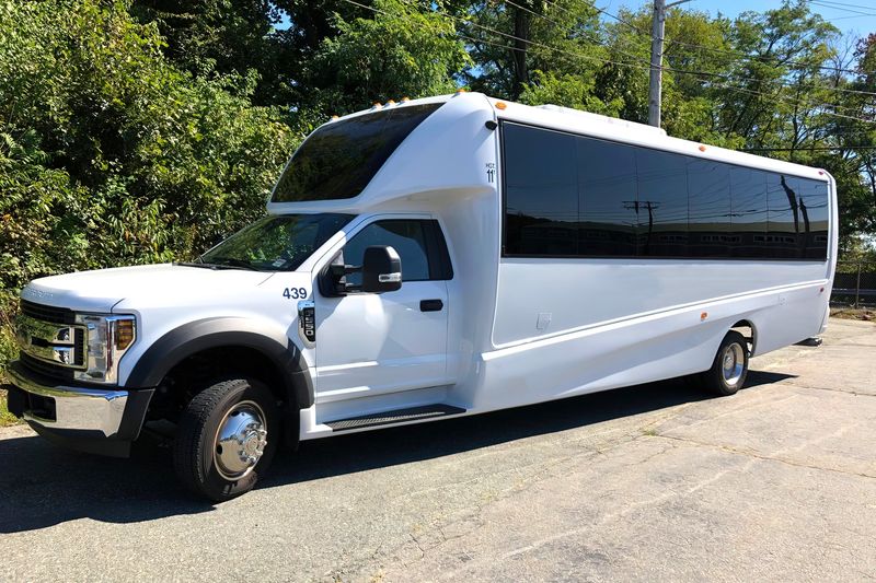 27 Passenger Coach Bus - Motor Coach