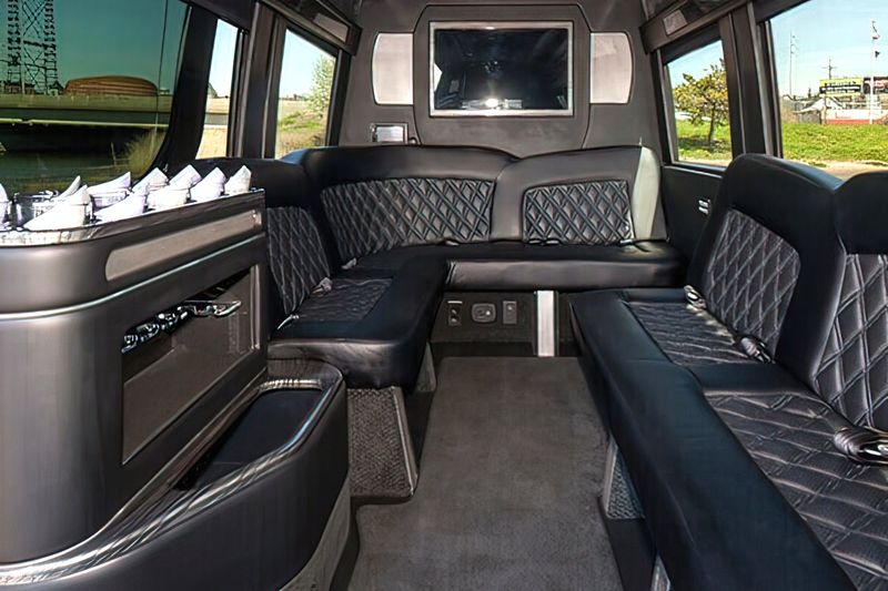 14 PAX MERCEDES SPRINTER LIMO - Van