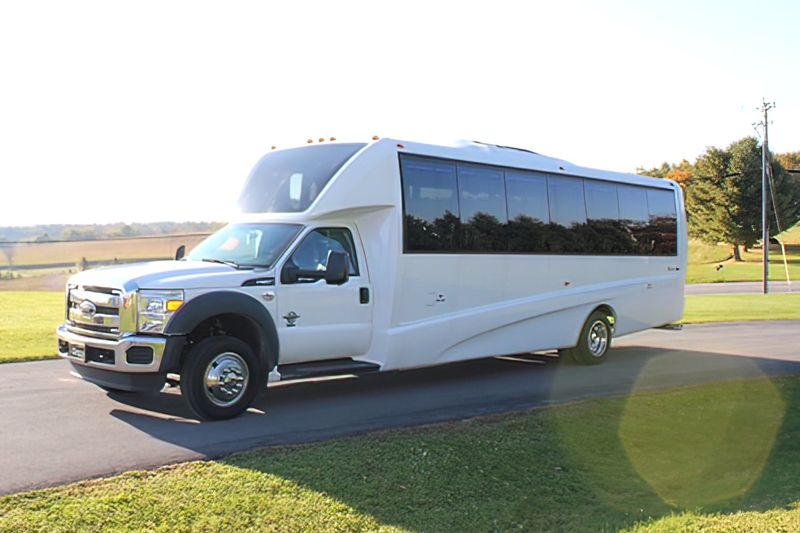 31 PASSENGER EXECUTIVE MINI COACH - Motor Coach