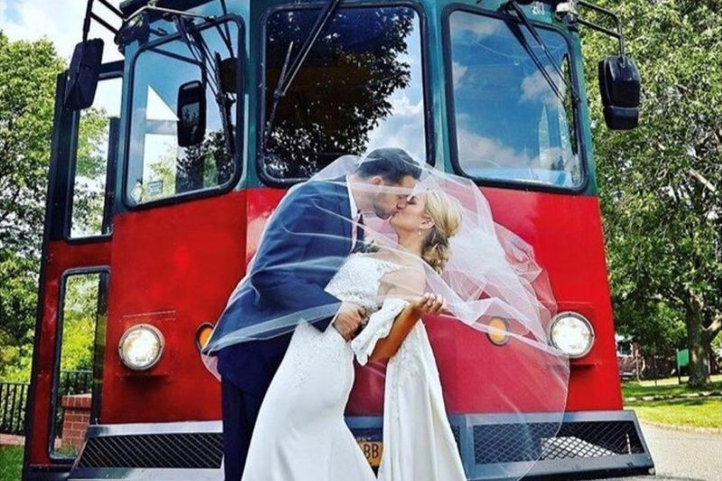 34 PAX Trolley - Trolley