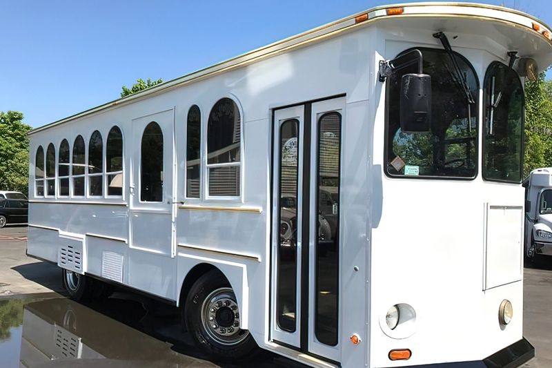Trolley 29 PAX (WheelChair Accessible) - Trolley